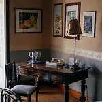 Palazzo Melluso Luxury לינה וארוחת בוקר 4*