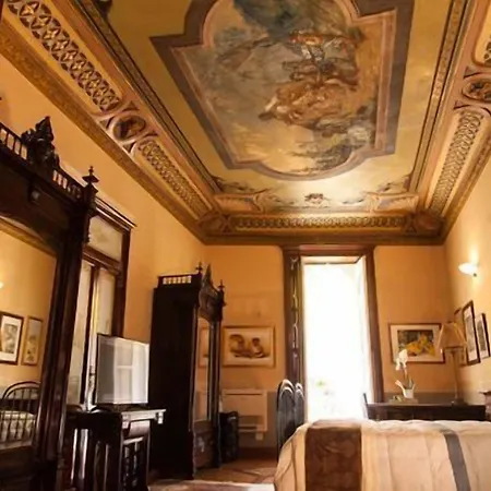 Palazzo Melluso Luxury Bed and breakfast 4*