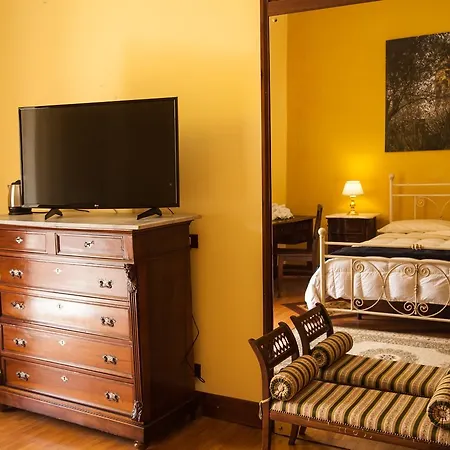 Palazzo Melluso Luxury Bed and breakfast 4*