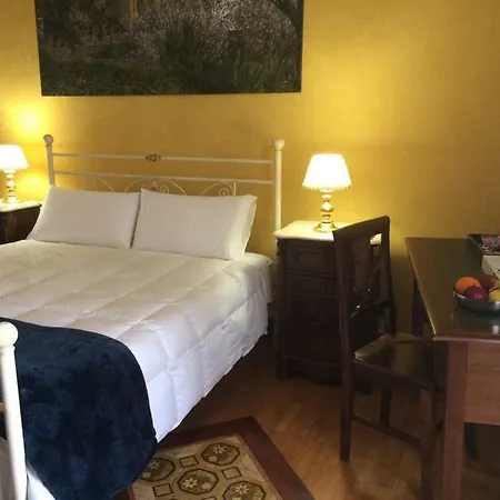 Palazzo Melluso Luxury Bed and breakfast